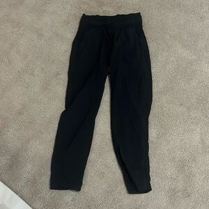 Lululemon size 0 joggers